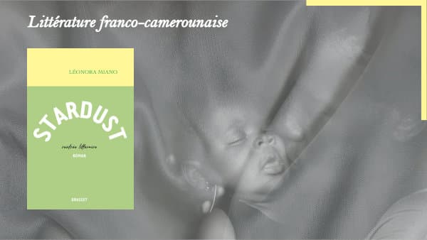 En arrière-plan, une femme qui embrasse sont bébé, au premier plan, la couverture du livre de Léonora Miano, Stardust