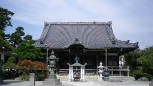 Le temple de Hongakuji à Kamakura