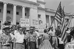 Manifestation raciste à Little Rock en 1959