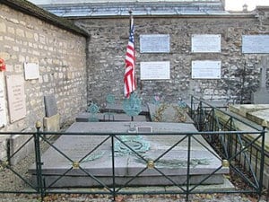 Photo de la sépulture de Lafayette.