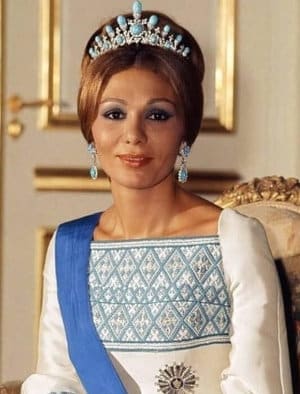 Farah Pahlavi en 1972