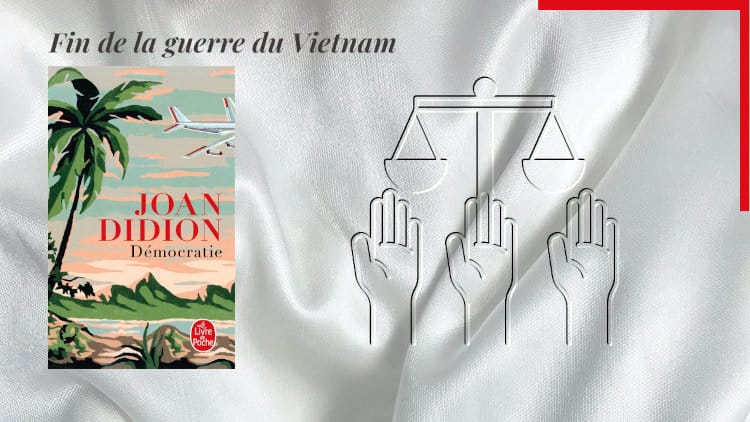 En arrière-plan, des mains se tendent vers une balance et au premier plan, la couverture du livre de Joan Didion, Démocratie